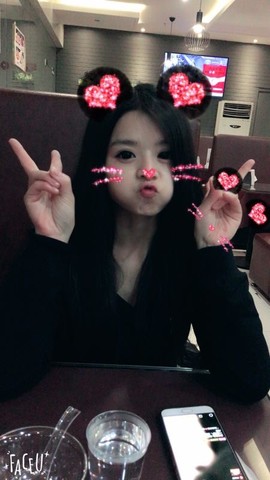 爱笑🌺下周见主播照片