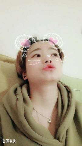 Y艳姐主播照片