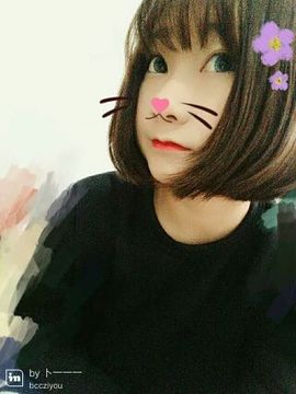 小萝莉楚楚sweet主播照片