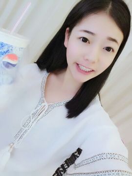 亦亦暂停直播主播照片
