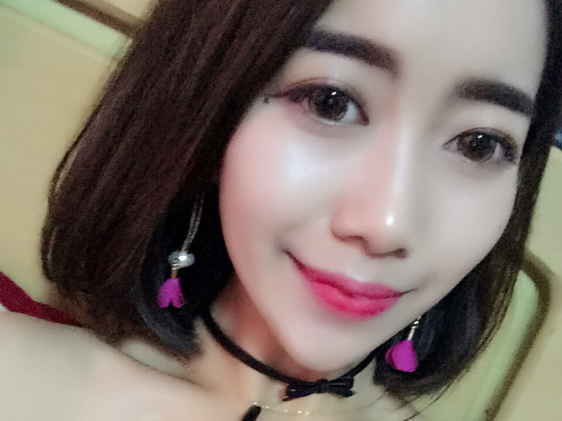 琪琪ru的主播海报