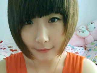 青青♥纪亿：的主播照片