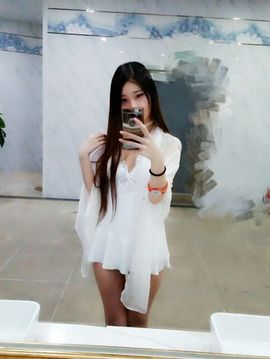 艾_大小姐主播照片