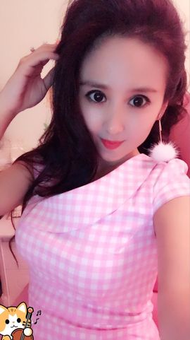 魅丽晴儿主播照片