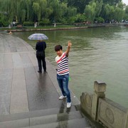 达少爷，