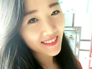 抽完這一只煙的主播照片