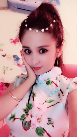 魅丽晴儿主播照片