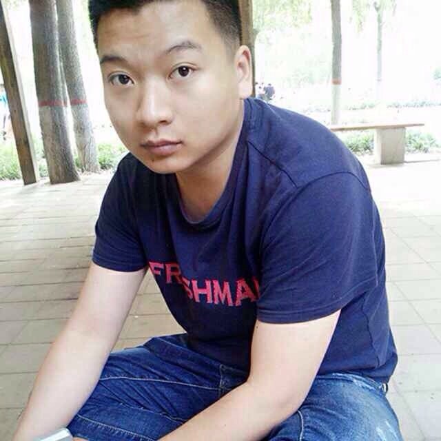 冷对万夫洲的主播照片