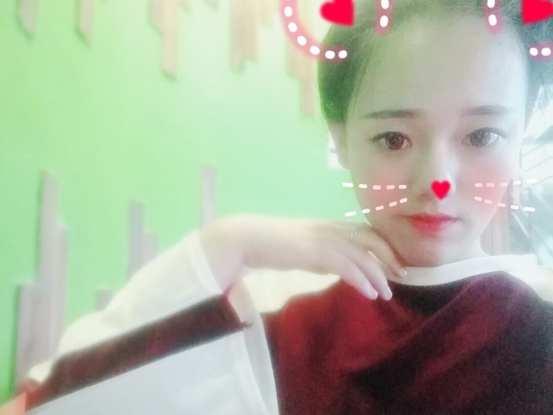 佳蕊的主播海报