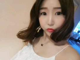 Avazbek主播照片