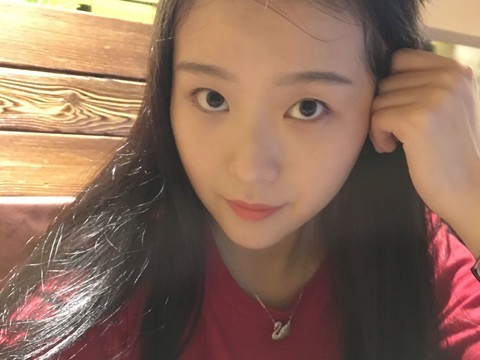 小栗子呀海报