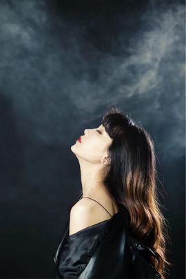 蒙多～主播照片