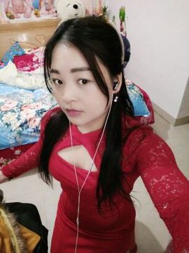 蚀骨💋冷美人主播照片