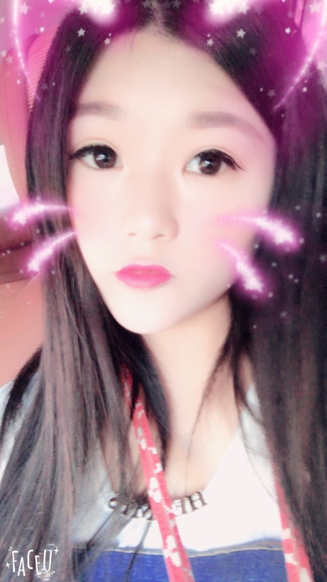 美美小公举回来了主播照片