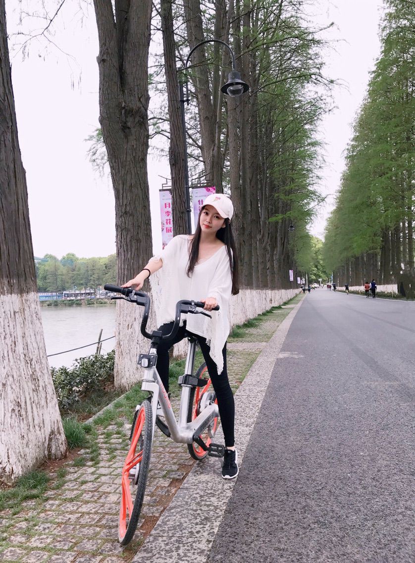 风中的风铃的图片