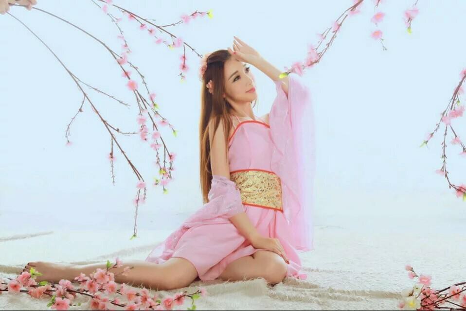 风中的风铃的图片