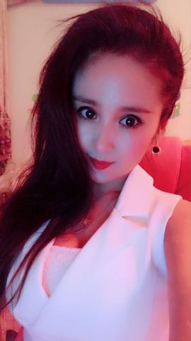 魅丽晴儿主播照片