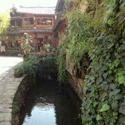 山清秀水