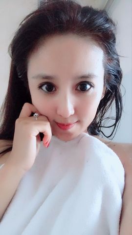 魅丽晴儿主播照片