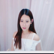 自然卷尔海报