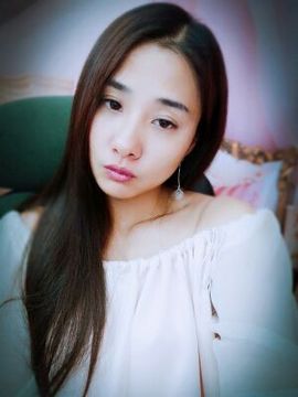 ╰素顏乜傾城主播照片