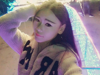 游來游去qq的主播照片