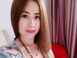 成成18u主播照片