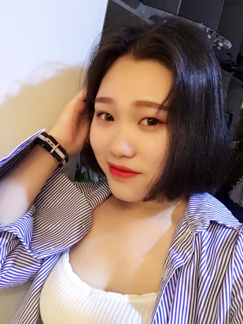 cc钟可爱💫的主播照片