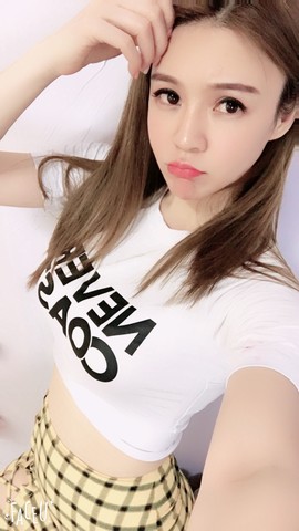 伊娃娃💕💕💕主播照片