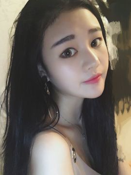 一只妖精主播照片