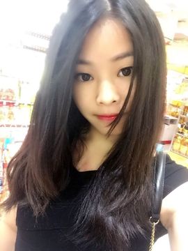 村花😯主播照片