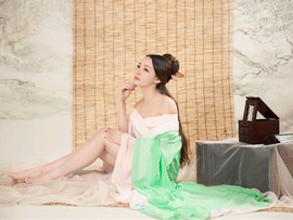 玲珑小影仙女下凡主播照片