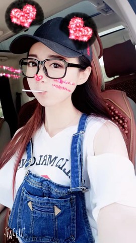 谢小娜、主播照片
