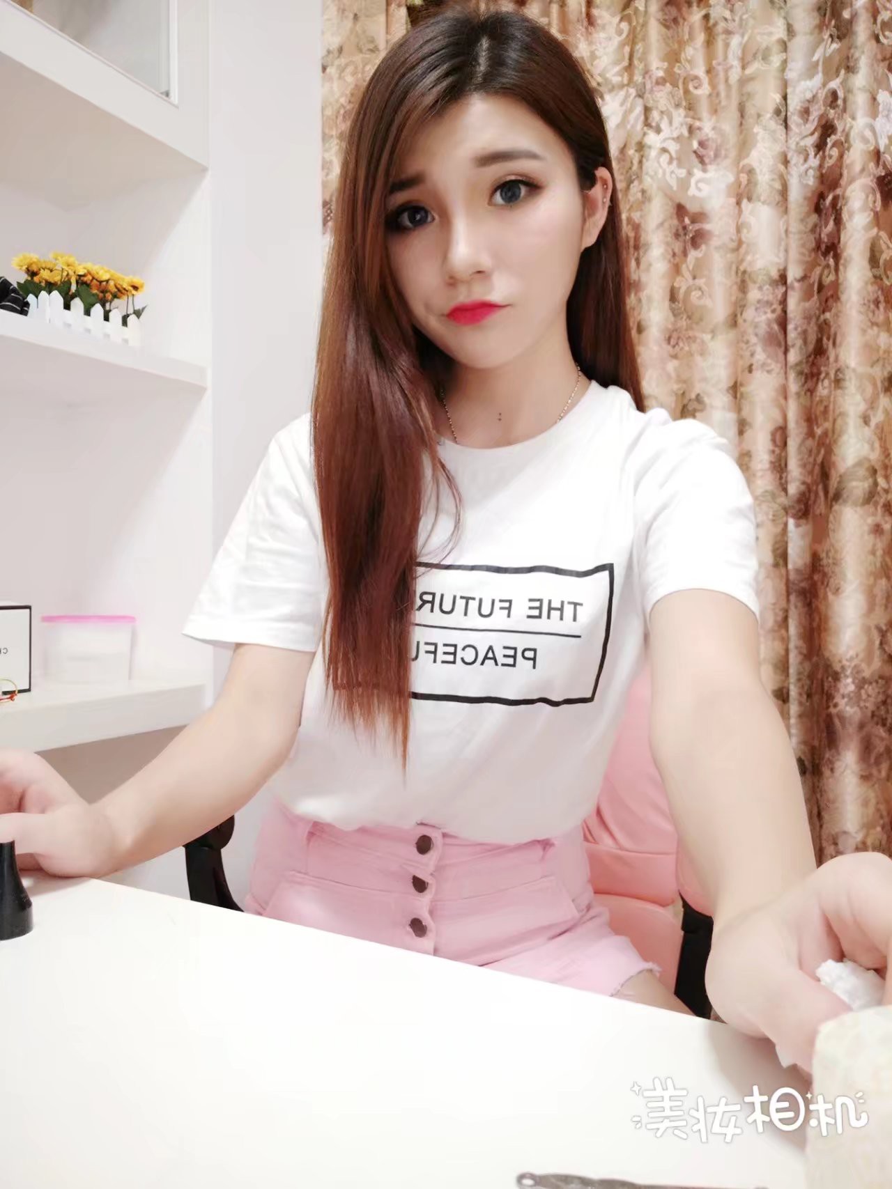 歐娜娜娜的主播照片
