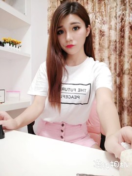 欧娜娜娜主播照片