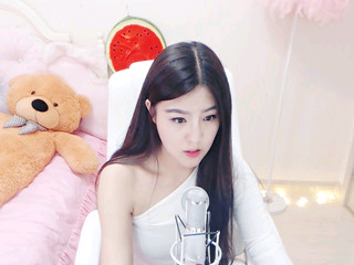 沉默→_→的主播照片