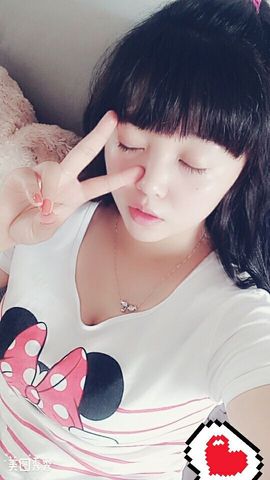 是安晓主播照片