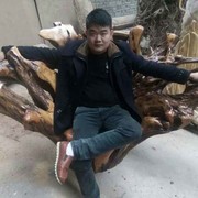 微笑的背后谁懂我