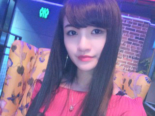 吉庆有!余主播照片