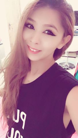 28888疯女人主播照片
