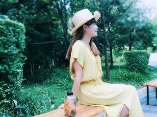空中队长的主播照片