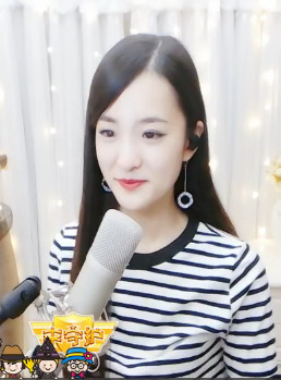 四月❤圣果主播照片