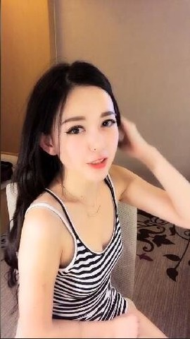 陆七萬主播照片
