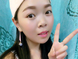 A半永久定妆💋主播照片