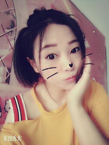 小咘点宝宝的主播照片