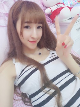 笑笑（爱是回忆美好）主播照片