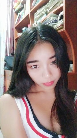 枚二r主播照片