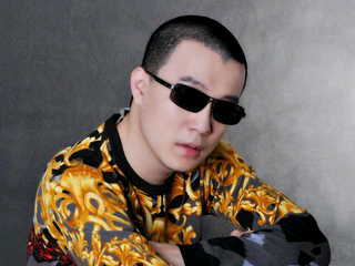 時(shí)光S穿越的主播照片