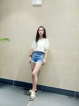 小闹闹～尊师小东北主播照片