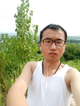 诗人教育者导演冉郭鑫主播照片